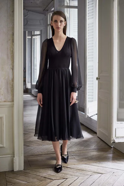 Look 18